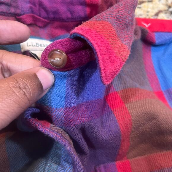 LL Bean Womens Small  Regular Plaid Flannel Button Up Shirt Soft Cozy Classic - Picture 3 of 5